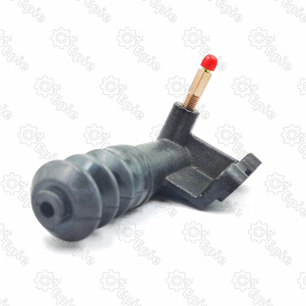 1-47570-050-0 Clutch slave cylinder for Isuzu