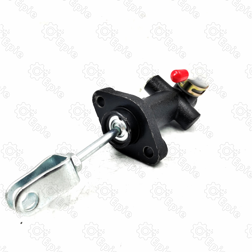 ME607347 MC113150 Clutch Master Cylinder for Mitsubishi