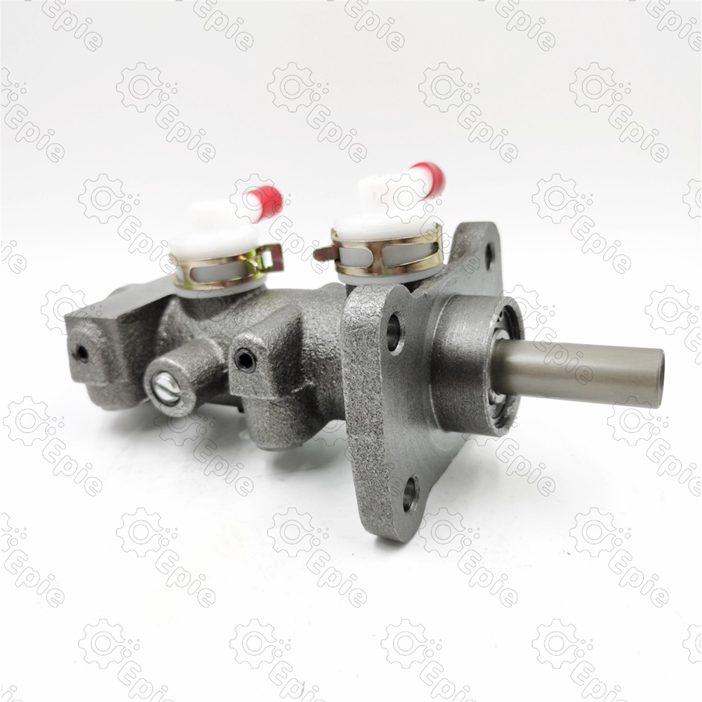 MK384489  MK429255 Brake Master Cylinder for Mitsubishi