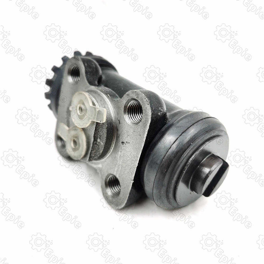 8-97139-824-0 Genuine Japanese truck brake wheel cylinder for Isuzu 