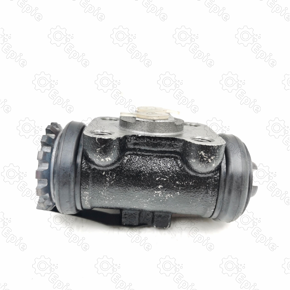 8-97139-824-0 Genuine Japanese truck brake wheel cylinder for Isuzu 
