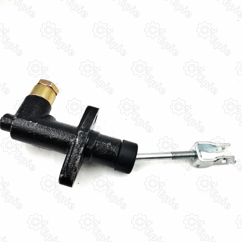 31410-87315 High quality clutch master cylinder for Toyota Daihatsu