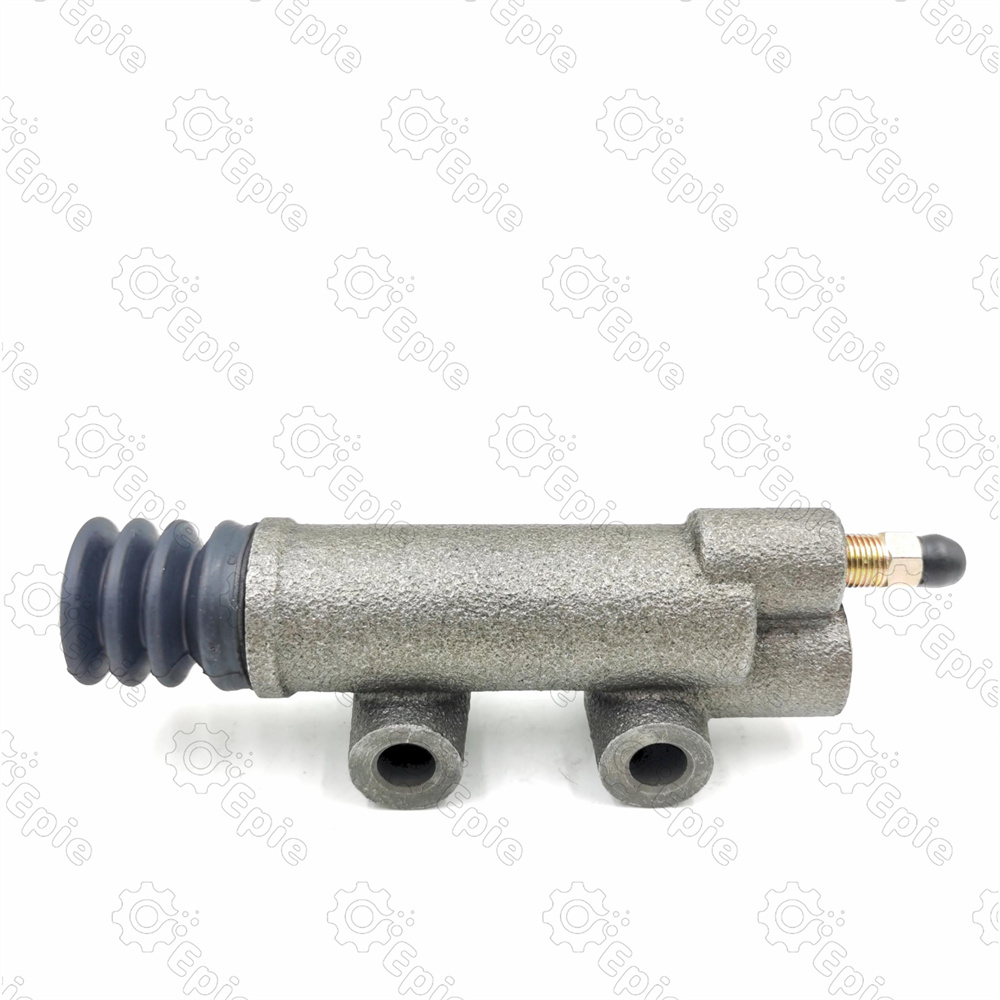 31470-60070 High quality clutch slave cylinder for Toyota Land cruiser