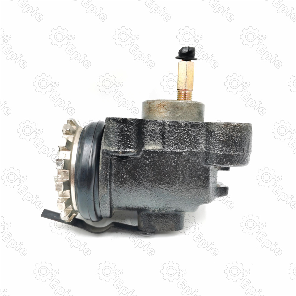 41100-90161 Original quality brake wheel cylinder for Nissan