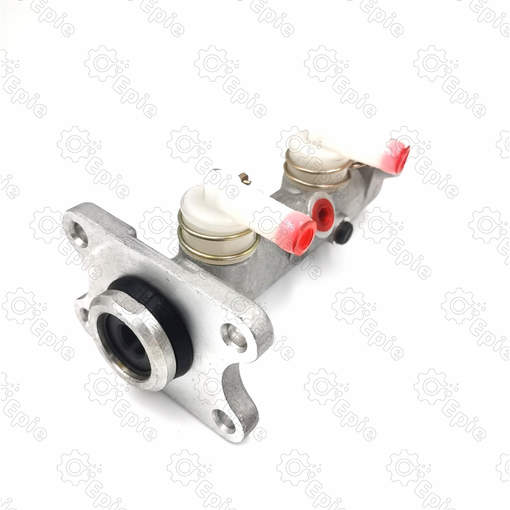 47201-26530 Wholesale brake master cylinder for Toyota 