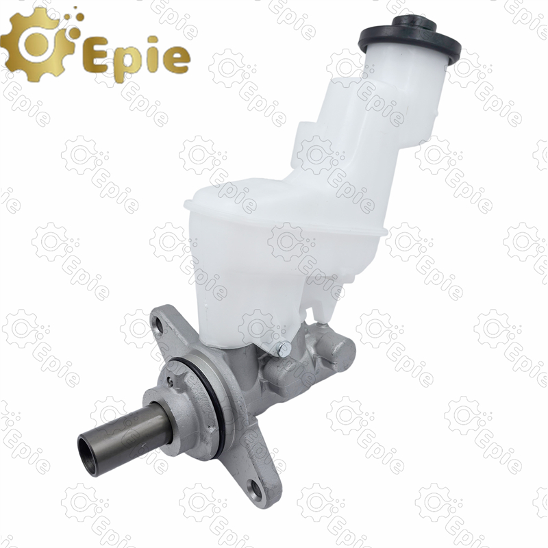 47201-BZ113 With oil tank brake master cylinder for Toyota