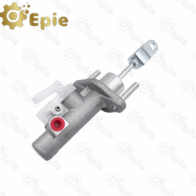 MR374499 oem quality clutch master cylinder assy for Mitsubishi 